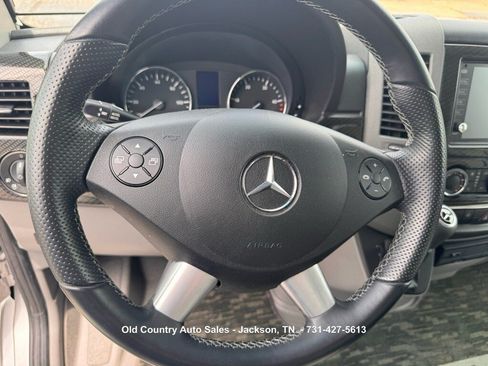 Used 2017 Mercedes-Benz Sprinter 3500 image 68