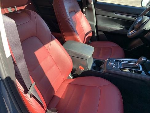Certified 2023 MAZDA CX-5 Carbon Edition image 10