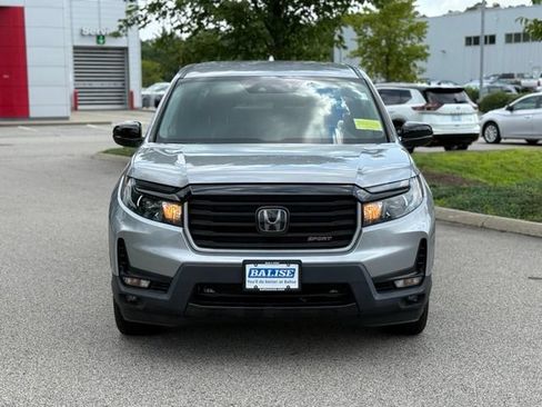Used 2023 Honda Ridgeline Sport image 2