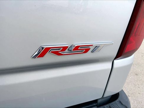 Used 2021 Chevrolet Silverado 1500 RST image 10