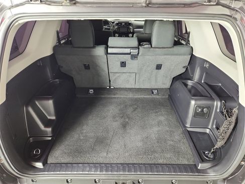 Used 2019 Toyota 4Runner TRD Off-Road image 14