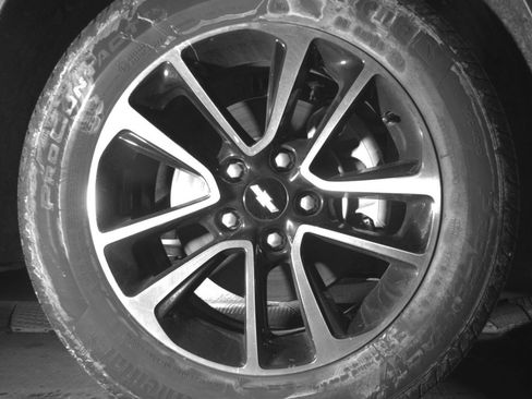 Used 2025 Chevrolet TrailBlazer LT FWD image 16