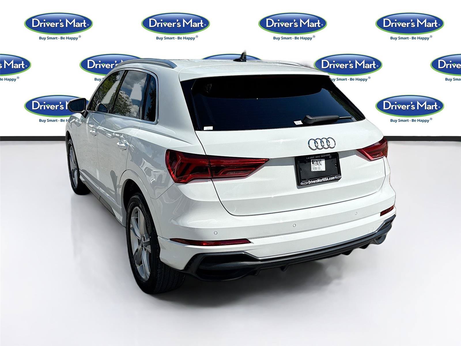 Used 2020 Audi Q3 2.0T Premium w/ Convenience Package AWD/4WD image 5