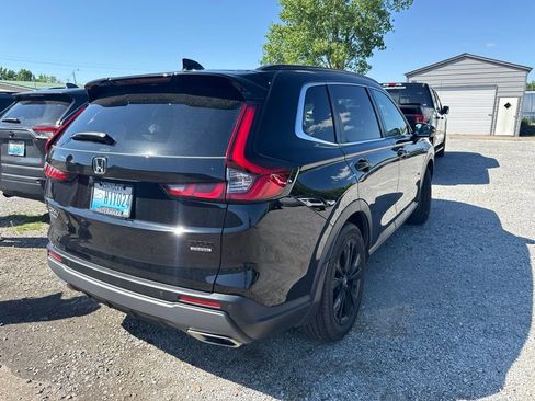 Used 2024 Honda CR-V Sport Touring image 3