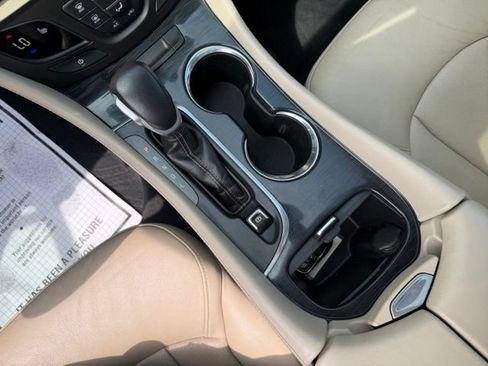 Used 2017 Buick Envision Premium AWD/4WD image 30