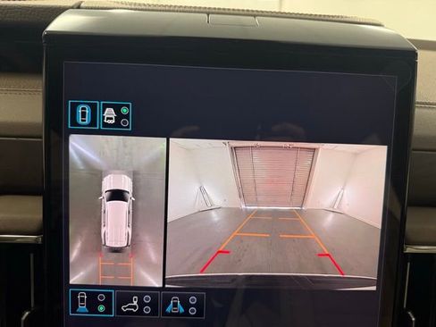 New 2026 GMC Yukon Denali w/ Sun & Power Step Package image 21