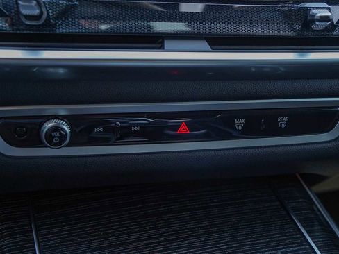 Used 2026 BMW X5 xDrive40i w/ M Sport Package image 20