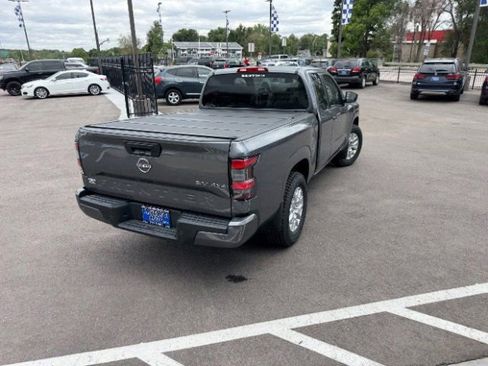 Used 2022 Nissan Frontier SV w/ Technology Package AWD/4WD image 7