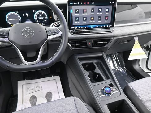 New 2026 Volkswagen Tiguan S AWD/4WD image 37