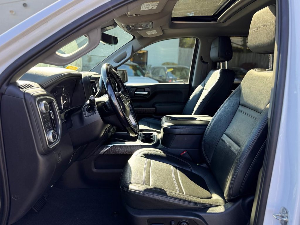 Used 2022 GMC Sierra 1500 Denali w/ Denali Reserve Package AWD/4WD image 18
