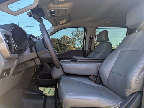 Used 2023 Ford F150 XL w/ Trailer Tow Package image 15