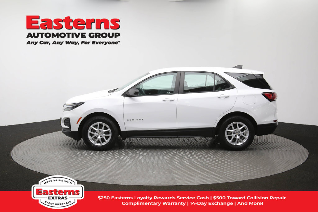 Used 2023 Chevrolet Equinox LS w/ Driver Confidence II Package FWD image 59