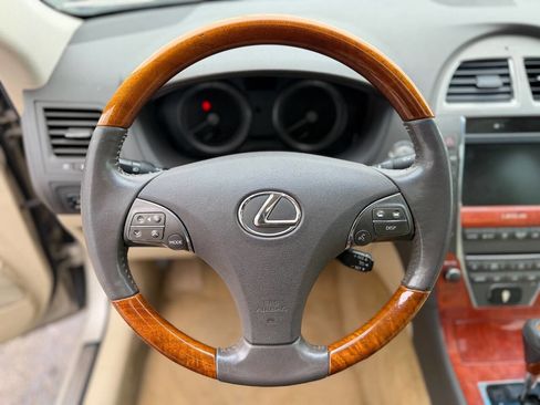 Used 2010 Lexus ES 350 FWD image 11