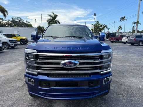 Used 2026 Ford F250 Platinum w/ Platinum Plus Package AWD/4WD image 3