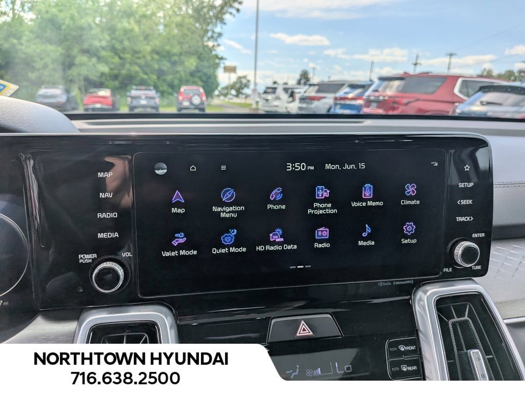 Used 2023 Kia Sorento SX AWD/4WD image 22