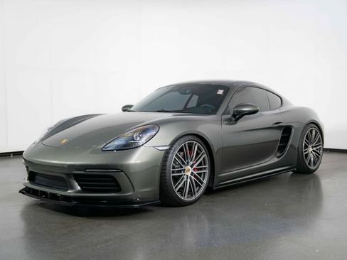 Used 2024 Porsche 718 Cayman S RWD image 4