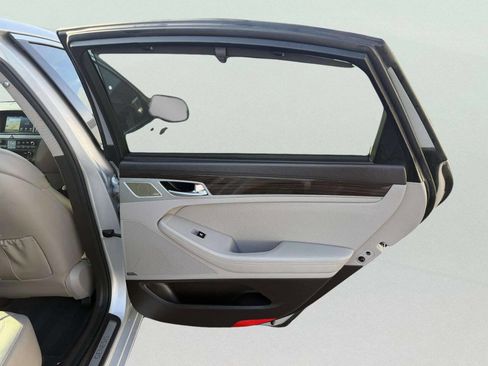 Used 2018 Genesis G80 3.8 w/ Option Group 02 image 23