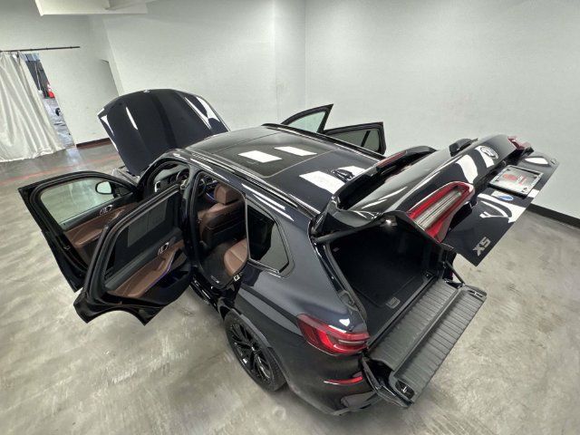 Used 2023 BMW X5 M50i w/ Executive Package AWD/4WD image 24