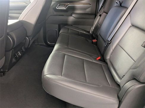 Certified 2025 Chevrolet Silverado 1500 LT w/ Leather Package image 28