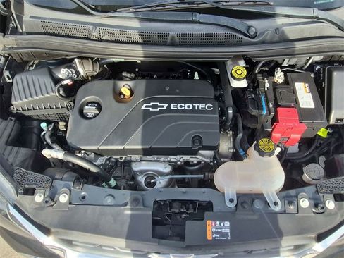 Used 2021 Chevrolet Spark LT image 24