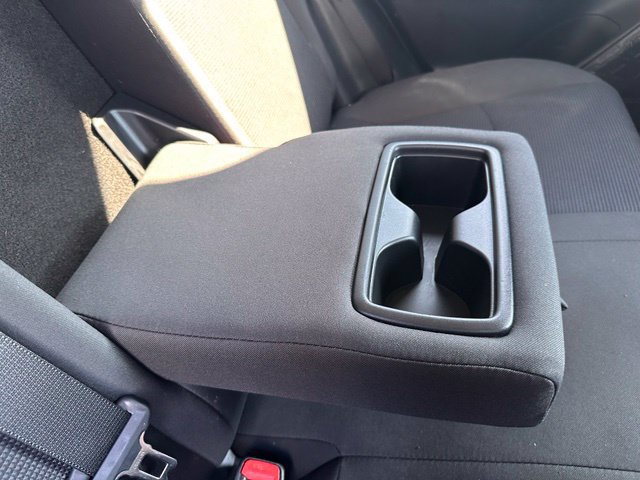 Used 2024 Toyota RAV4 LE FWD image 31