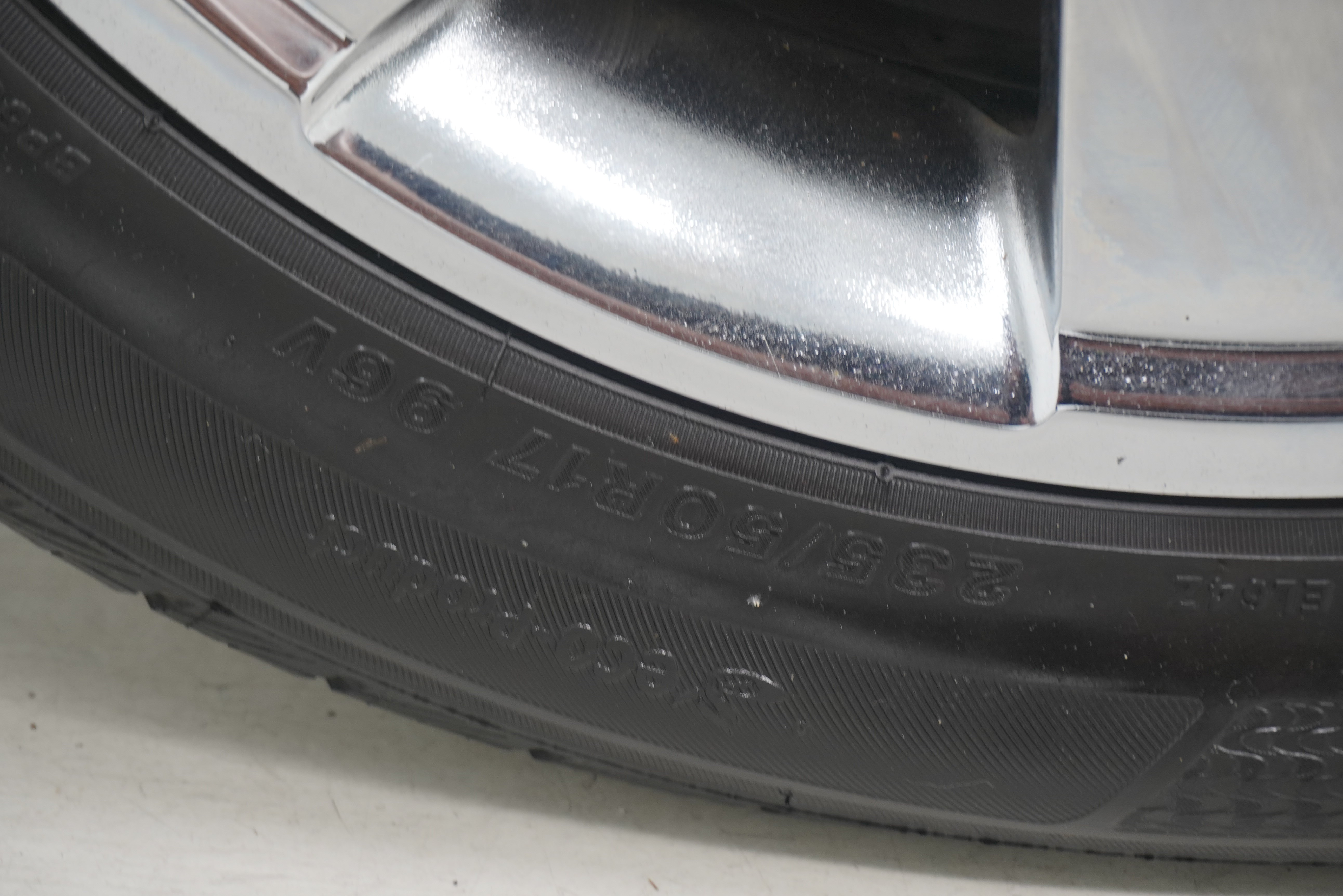 Used 2003 Ford Thunderbird RWD image 24
