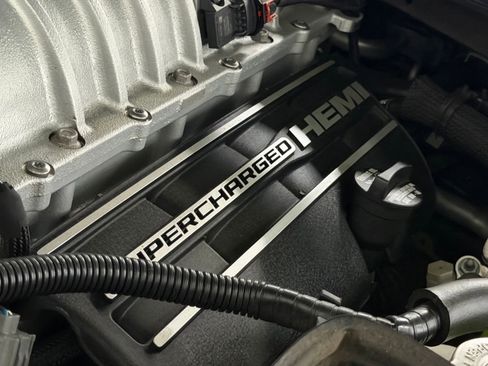 Used 2023 Dodge Challenger SRT Hellcat RWD image 40