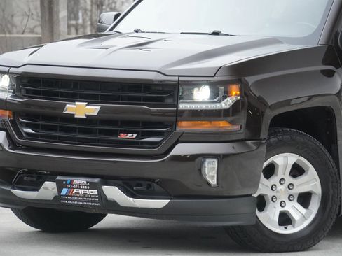 Used 2018 Chevrolet Silverado 1500 LT w/ All Star Edition AWD/4WD image 5