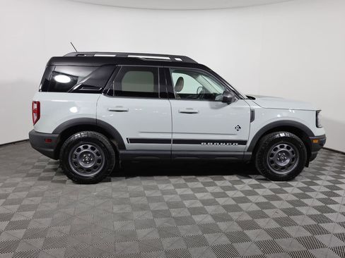 Used 2023 Ford Bronco Sport Outer Banks AWD/4WD image 4
