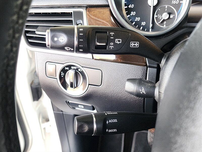 Used 2015 Mercedes-Benz ML 350 4MATIC w/ Premium 1 Package image 37