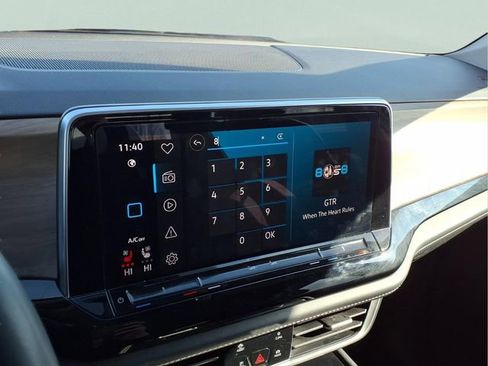 Used 2024 Volkswagen Atlas SE image 5