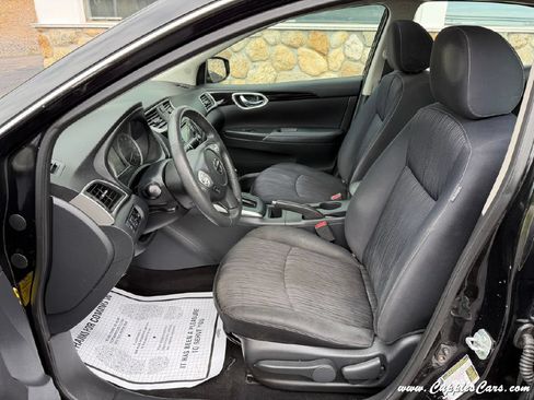 Used 2017 Nissan Sentra SV w/ Style Package FWD image 3