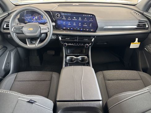 New 2026 Chevrolet Traverse LT image 36
