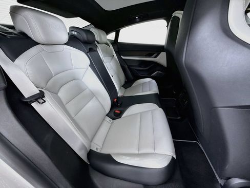 Certified 2024 Porsche Taycan Turbo S AWD/4WD image 30