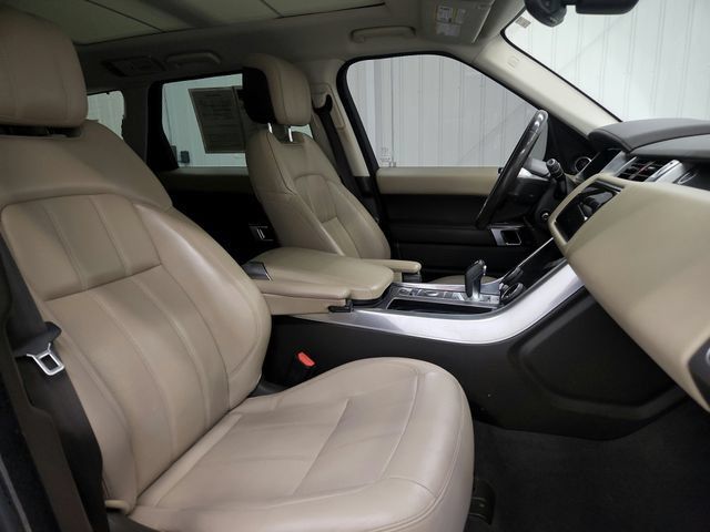 Used 2020 Land Rover Range Rover Sport HSE AWD/4WD image 25