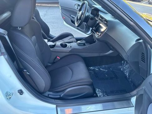 Used 2024 Nissan Z Sport w/ Floor Mat Package RWD image 26
