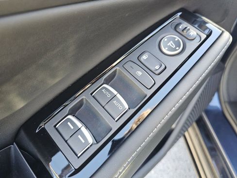 Certified 2023 Honda Accord Touring image 31