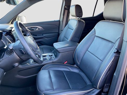 Used 2023 Chevrolet Traverse Premier w/ Redline Edition image 22