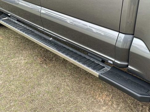 Used 2025 Ford F150 Lariat w/ Equipment Group 502A High image 14