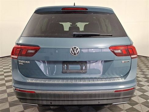 Used 2020 Volkswagen Tiguan SEL w/ 3rd Row Seat Package image 8