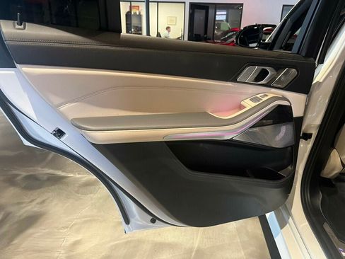 Used 2023 BMW X7 M60i w/ Executive Package image 12