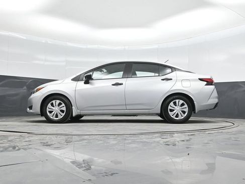 Used 2025 Nissan Versa S w/ Trunk Package FWD image 48