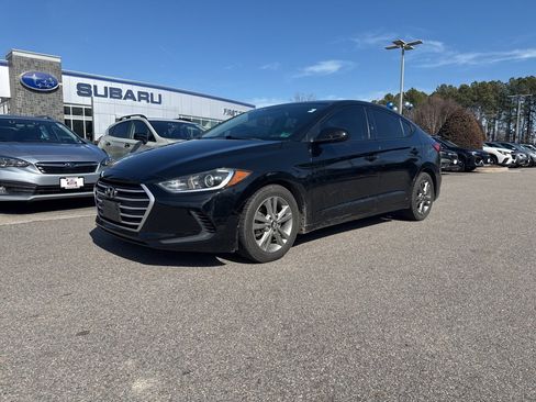 Used 2018 Hyundai Elantra SEL image 2