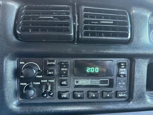 Used 2001 Dodge Ram 1500 Truck 4x4 Quad Cab image 37