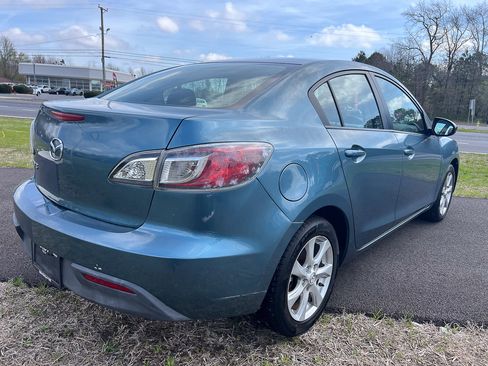 Used 2011 MAZDA MAZDA3 i Touring FWD image 5