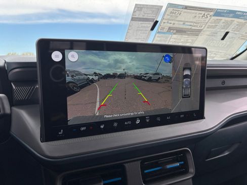 New 2025 Ford Maverick Lobo image 28