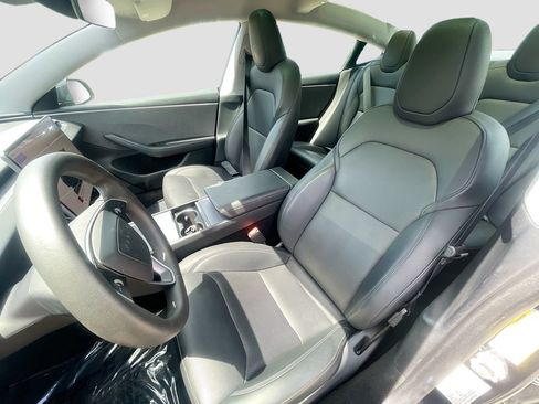 Used 2024 Tesla Model 3 Standard Range RWD image 19