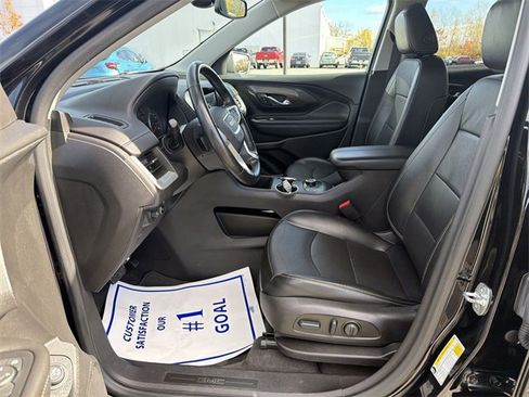 Used 2023 GMC Terrain SLT image 20