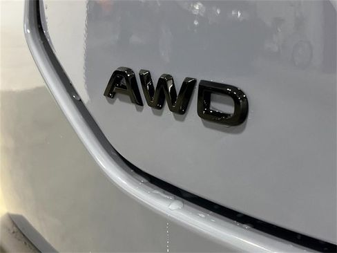 New 2025 Honda Pilot TrailSport image 10