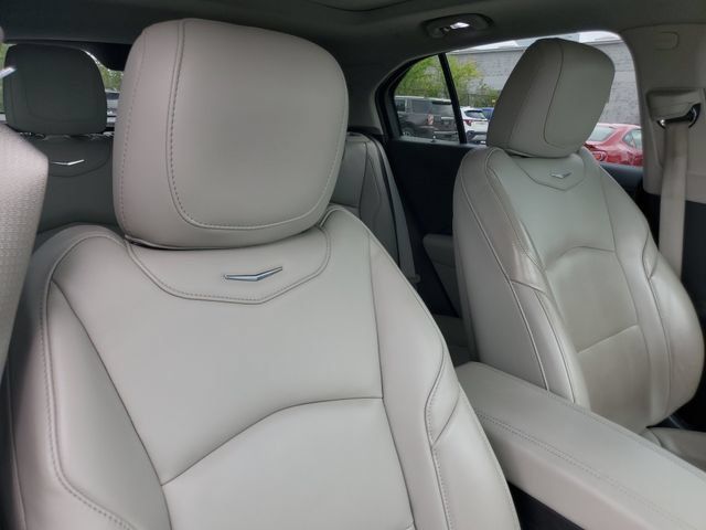 Used 2019 Cadillac XT4 Premium Luxury w/ Cold Weather Package AWD/4WD image 21